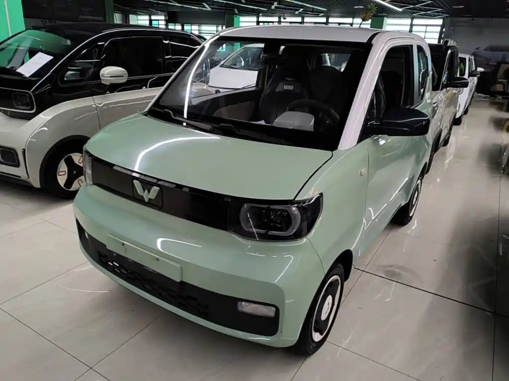 Wuling MINIEV — фото 2