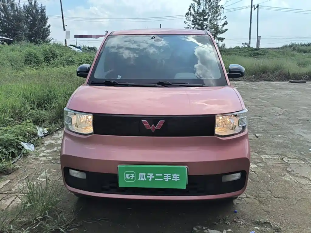 Wuling MINIEV — фото 3