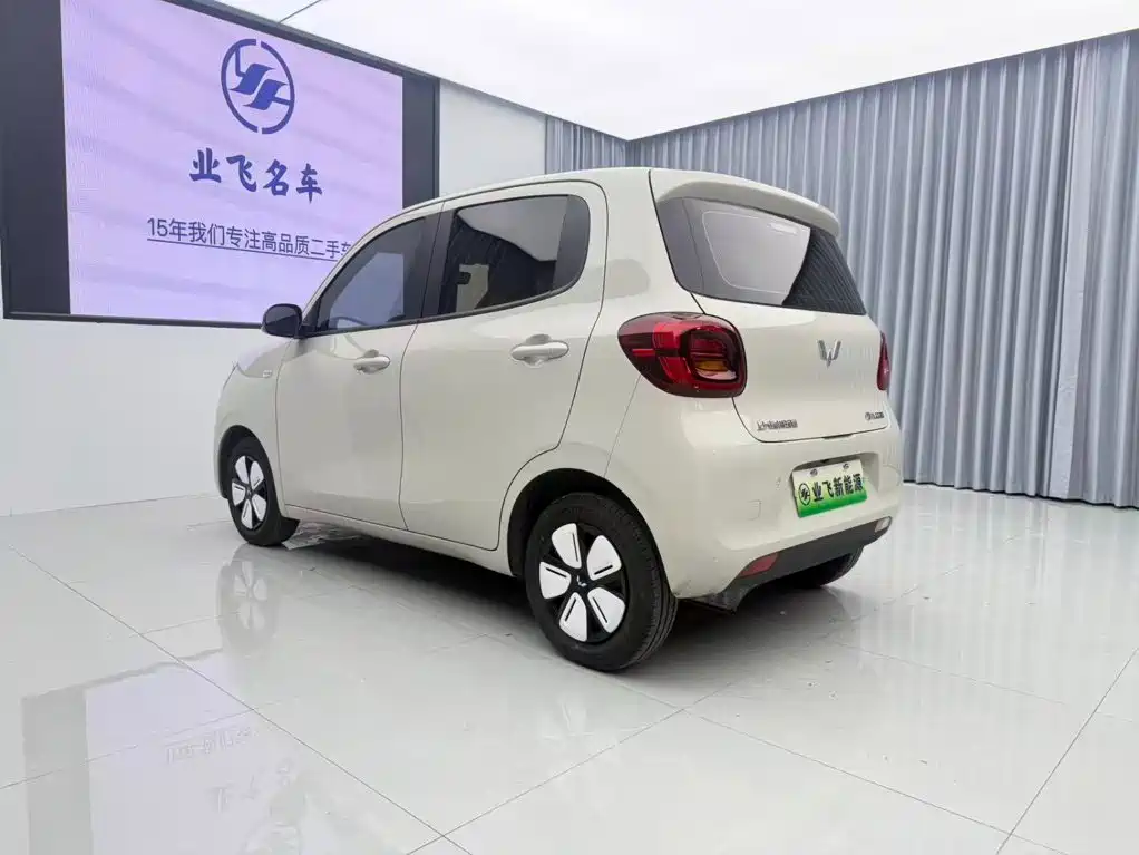 Wuling MINIEV — фото 6