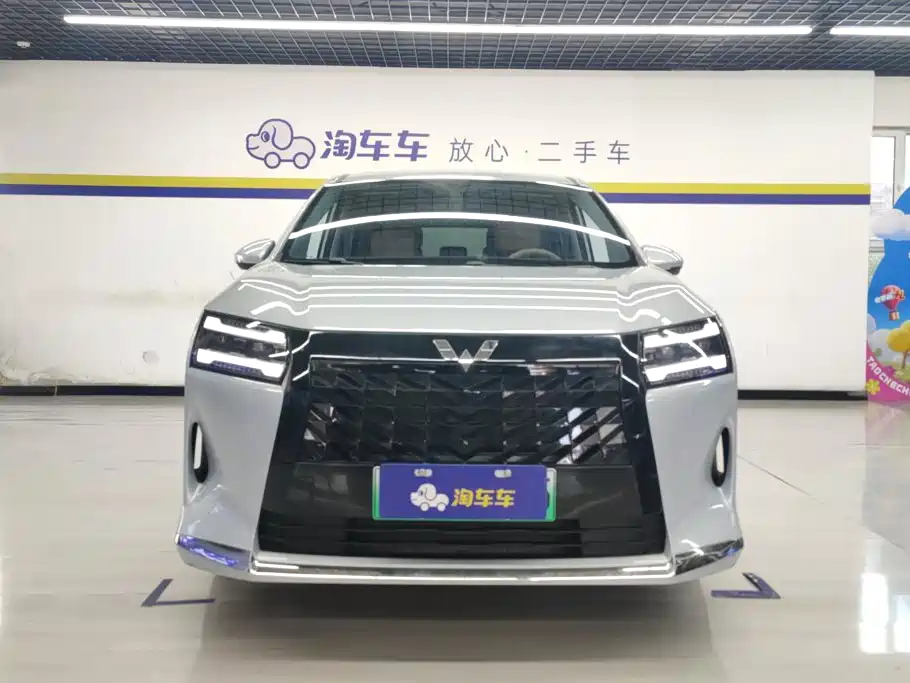 Wuling Xingguang 730 New Energy — фото 2