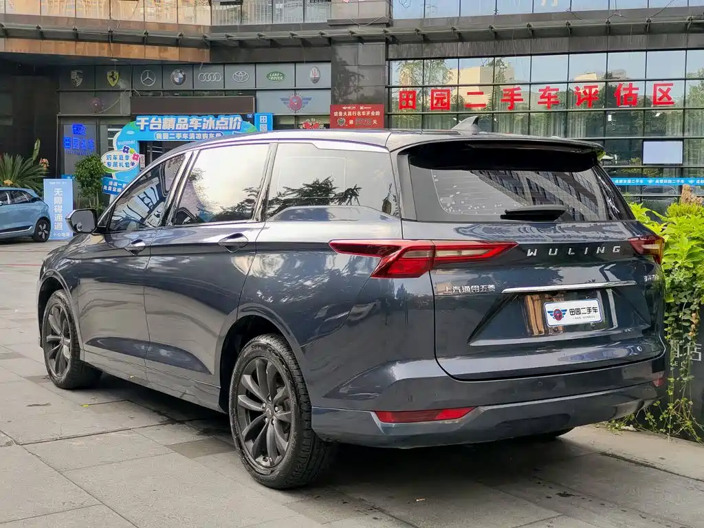 Wuling Victory — фото 4