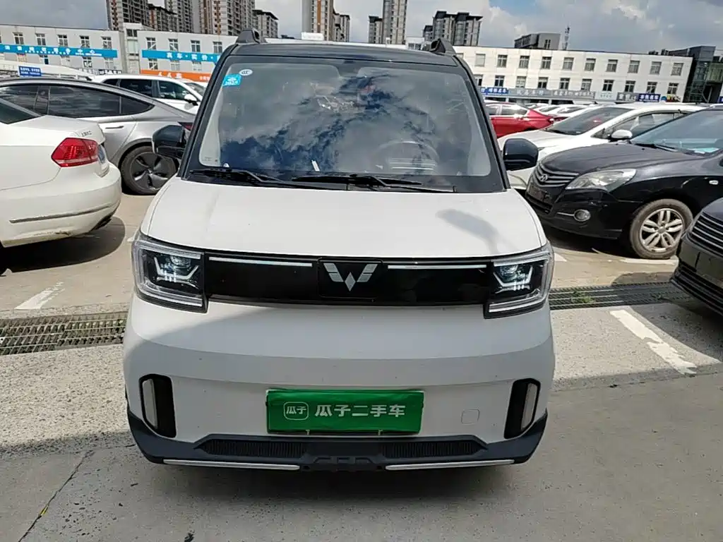 Wuling MINIEV — фото 3