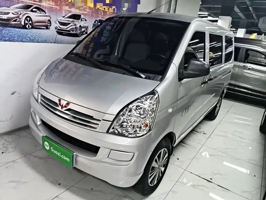 Wuling Rongguang S — фото 2