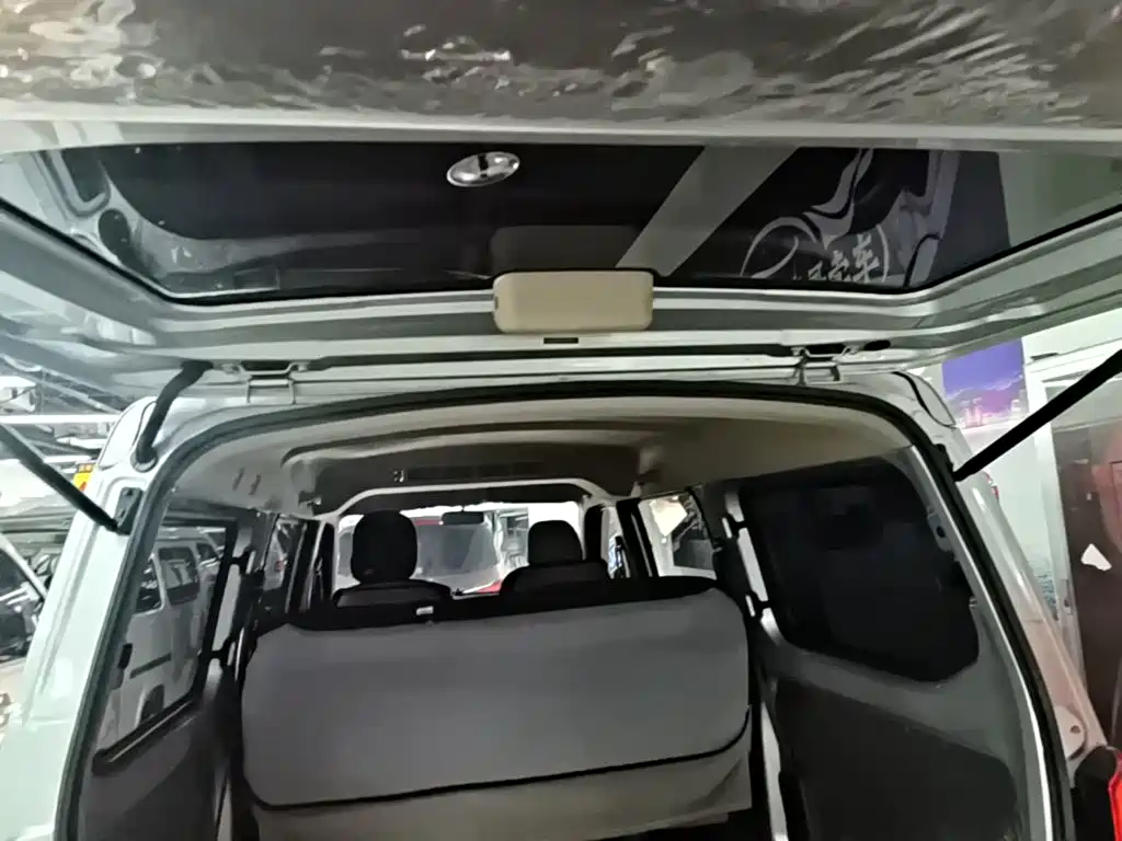Wuling Rongguang S — фото 19