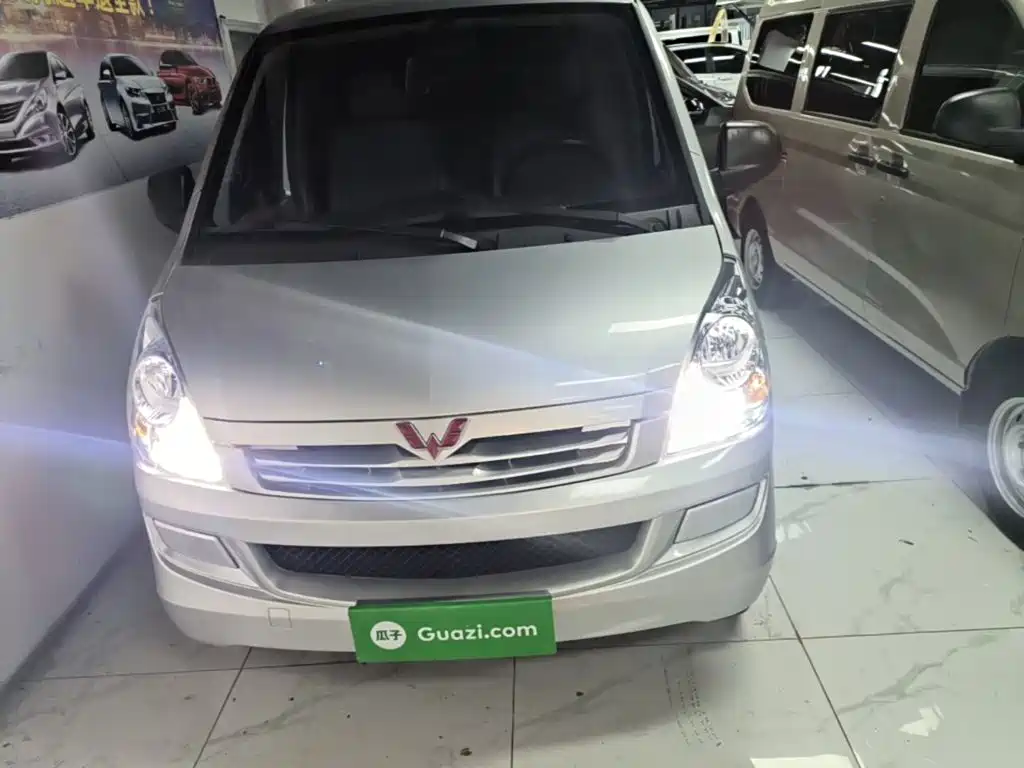 Wuling Rongguang S — фото 3