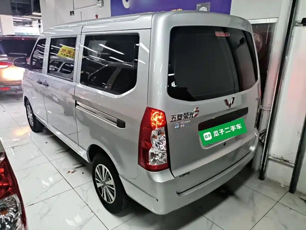 Wuling Rongguang S — фото 5