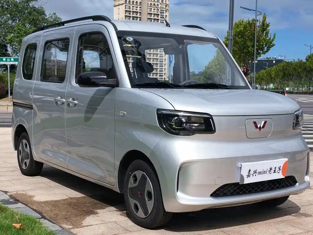 Wuling Zhiguang EV — фото 8