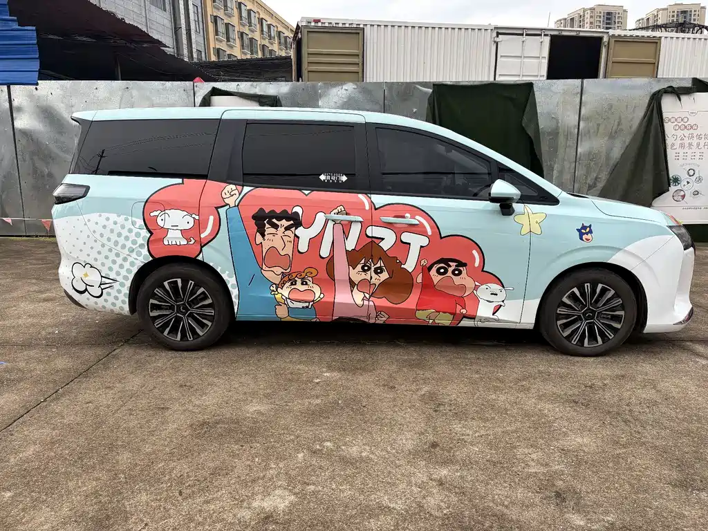 Wuling Xingguang 730 New Energy — фото 3
