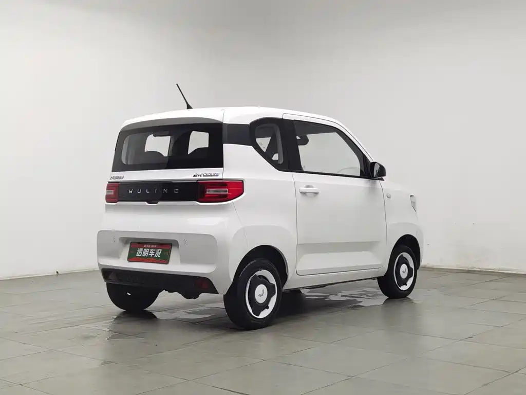 Wuling MINIEV — фото 2