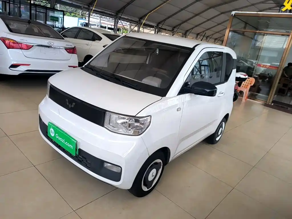Wuling MINIEV — фото 2