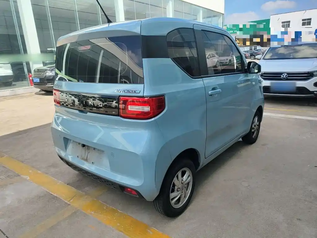 Wuling MINIEV — фото 7