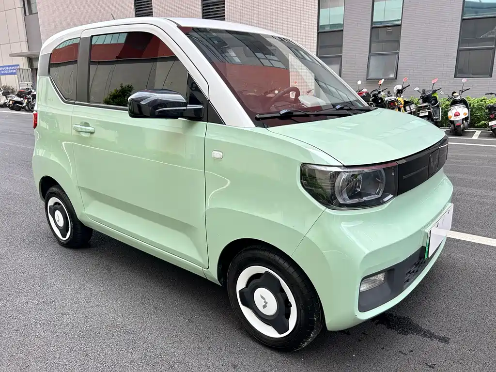 Wuling MINIEV — фото 3