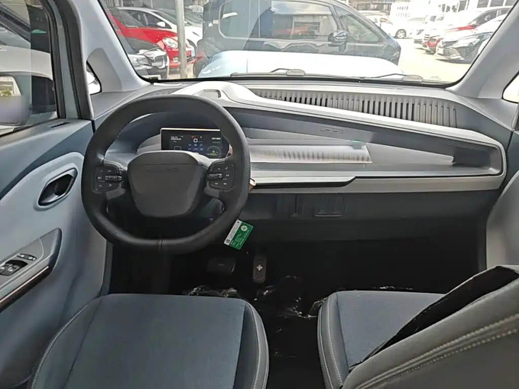 Wuling Nano EV — фото 10