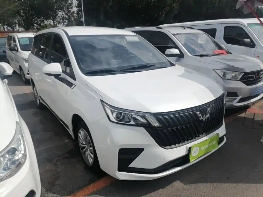 Wuling Jiachen — фото 4