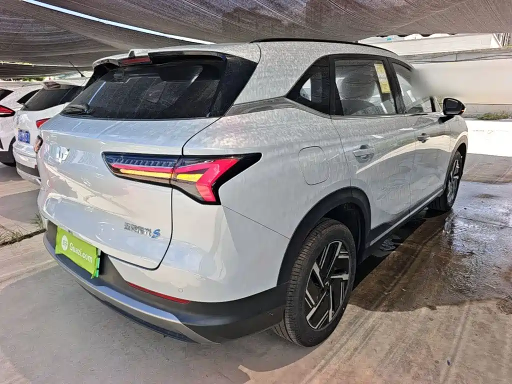 Wuling Xingguang S — фото 7