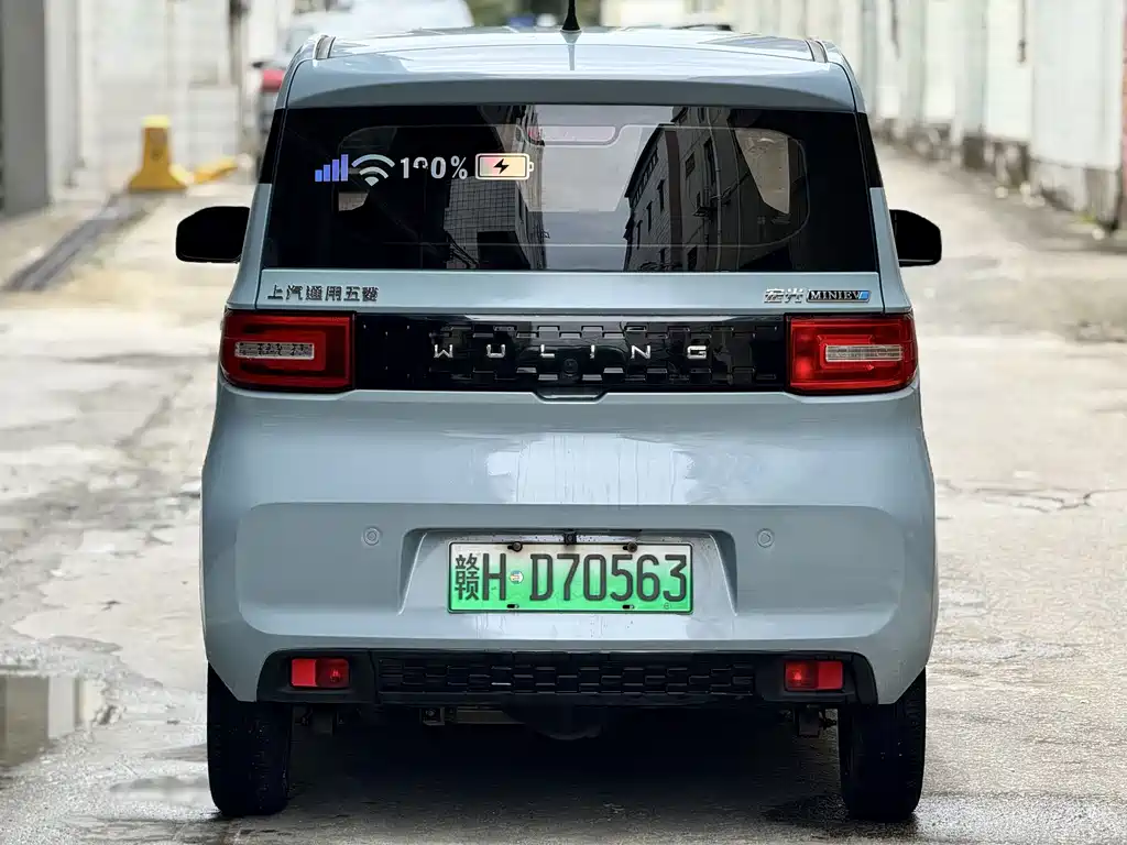 Wuling MINIEV — фото 11
