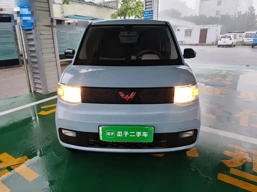 Wuling MINIEV — фото 3