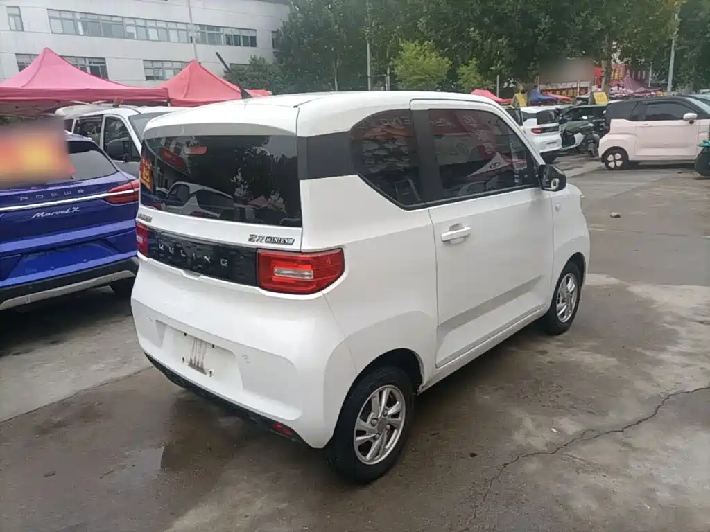 Wuling MINIEV — фото 7