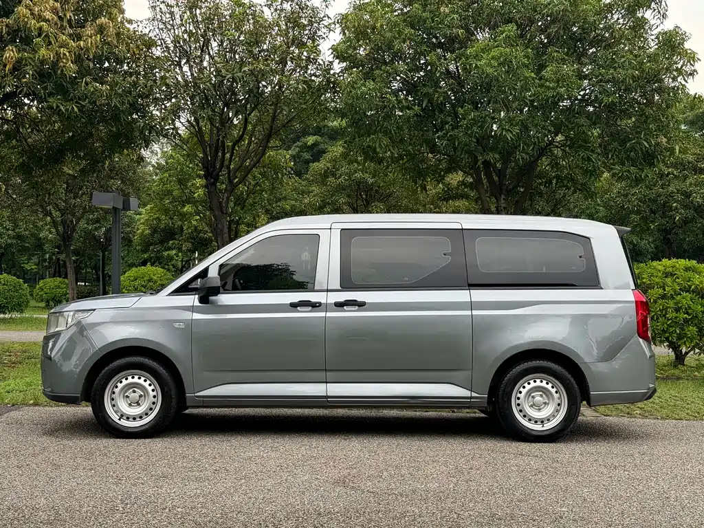 Wuling Zhengcheng — фото 4