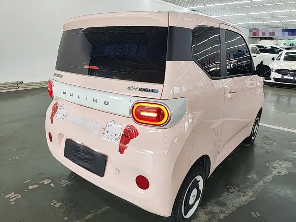 Wuling MINIEV — фото 7