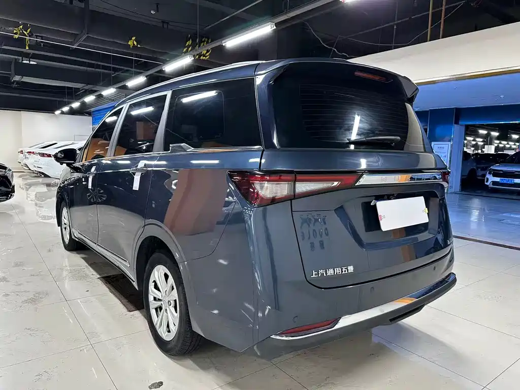 Wuling Jiachen — фото 15