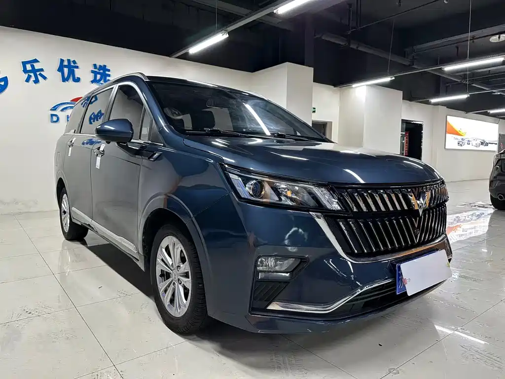 Wuling Jiachen — фото 3