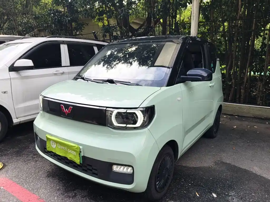 Wuling MINIEV — фото 2