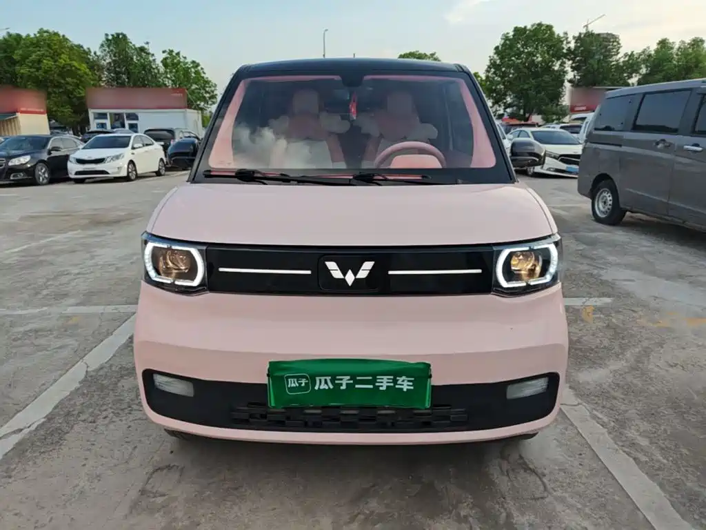 Wuling MINIEV — фото 3