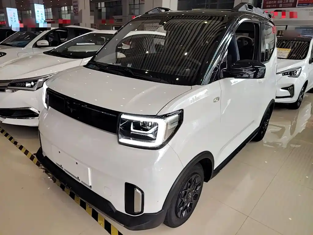 Wuling MINIEV — фото 2