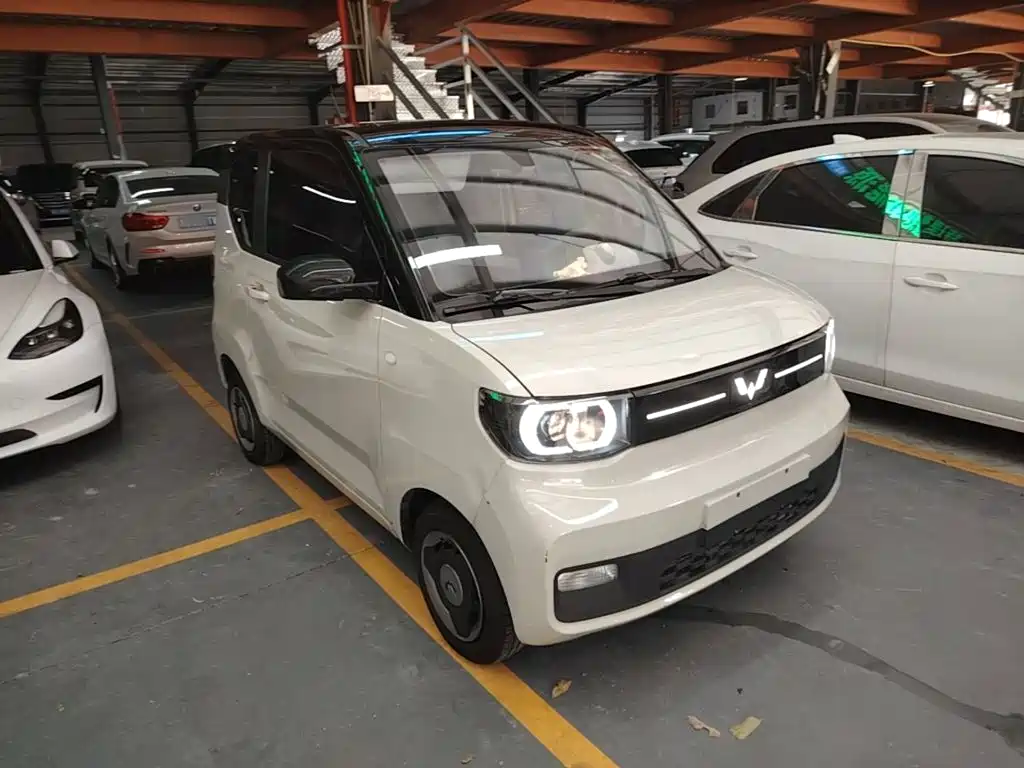 Wuling MINIEV — фото 4