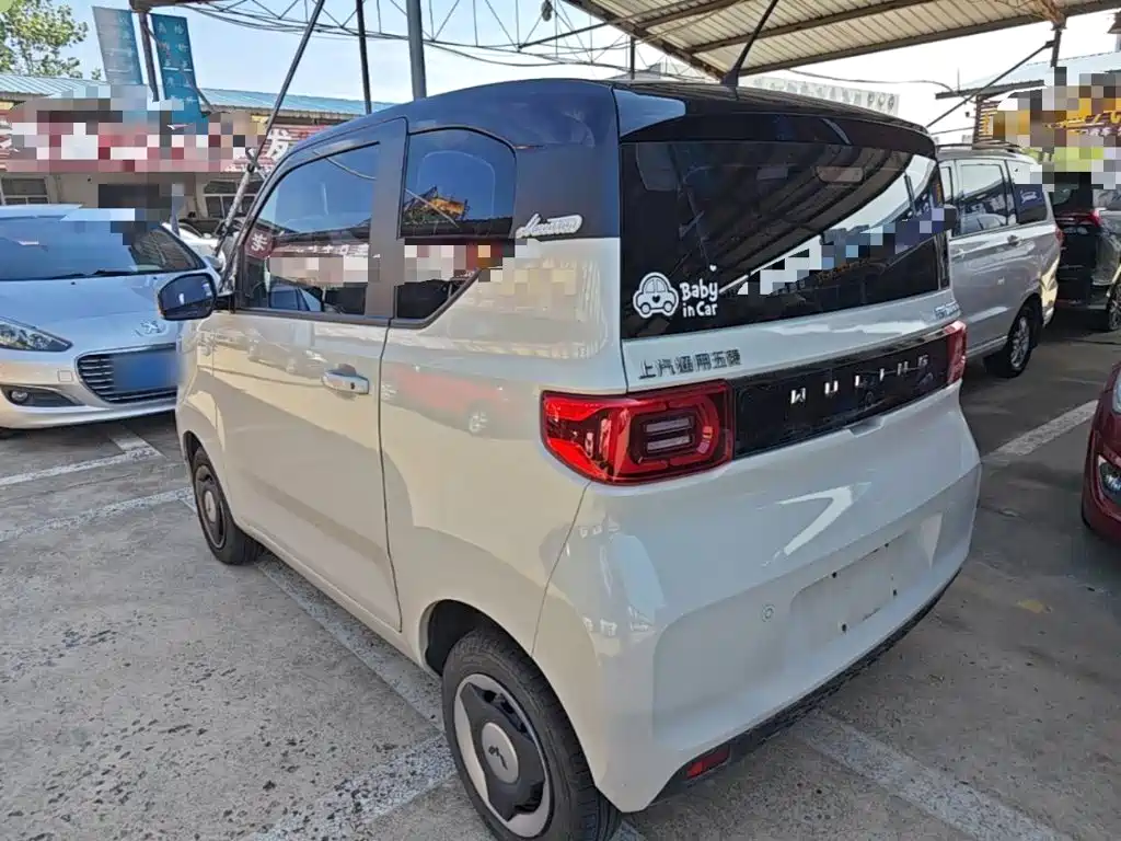 Wuling MINIEV — фото 5