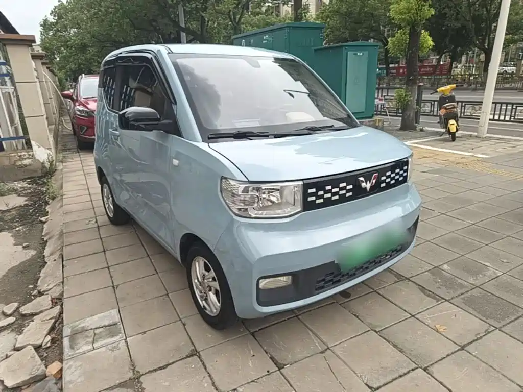 Wuling MINIEV — фото 4