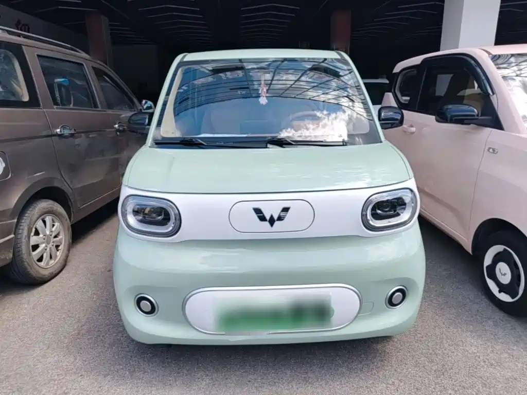 Wuling MINIEV — фото 3