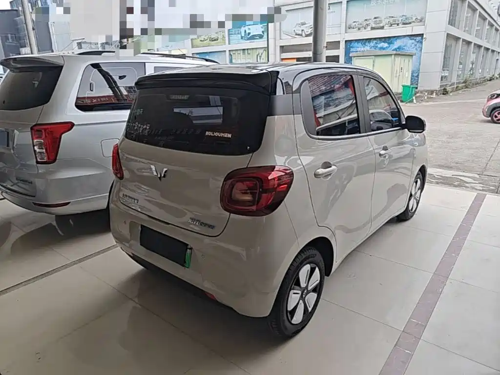 Wuling MINIEV — фото 7
