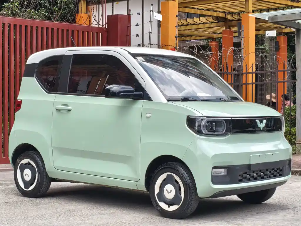 Wuling MINIEV — фото 3
