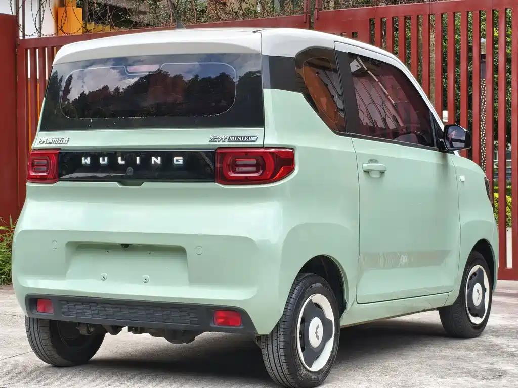 Wuling MINIEV — фото 6