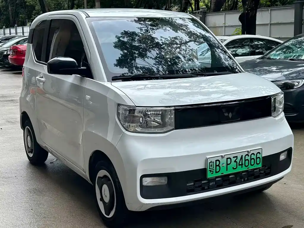 Wuling MINIEV — фото 3