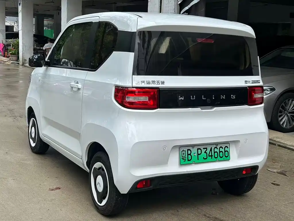 Wuling MINIEV — фото 6