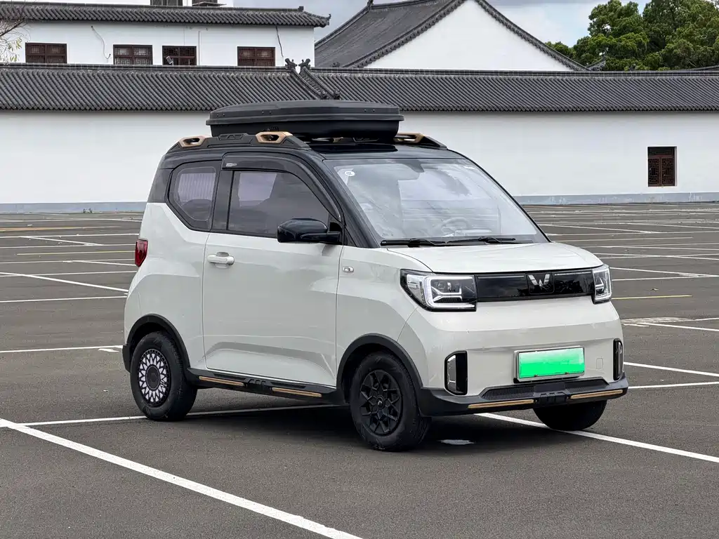 Wuling MINIEV — фото 3