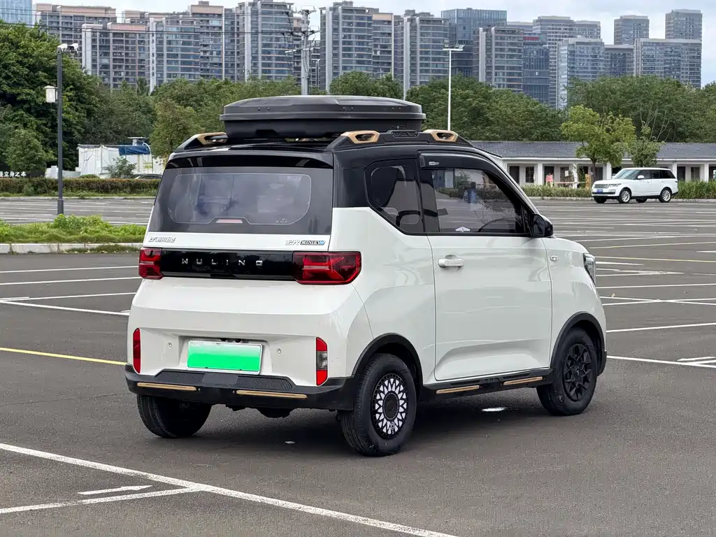 Wuling MINIEV — фото 6