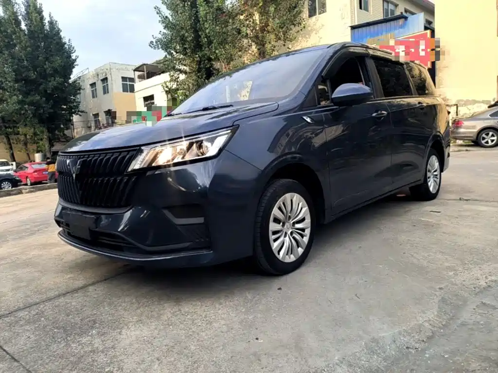 Wuling Jiachen — фото 2