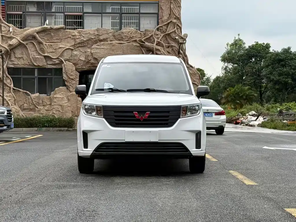 Wuling Zhengcheng — фото 2