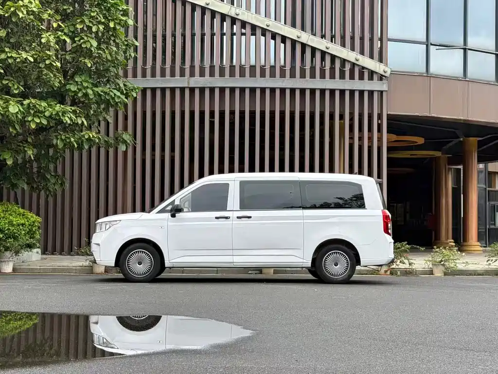 Wuling Zhengcheng — фото 4