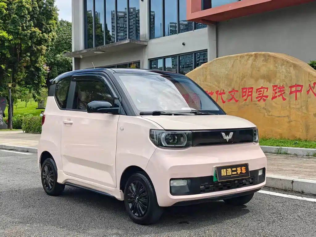 Wuling MINIEV — фото 3