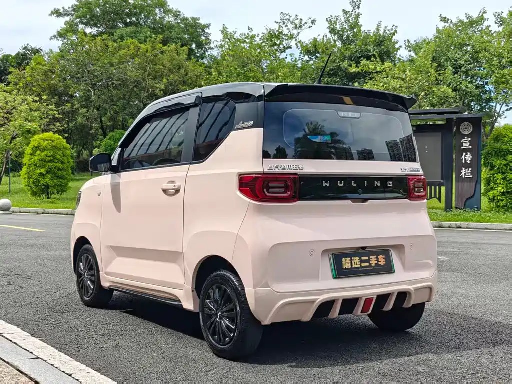 Wuling MINIEV — фото 6