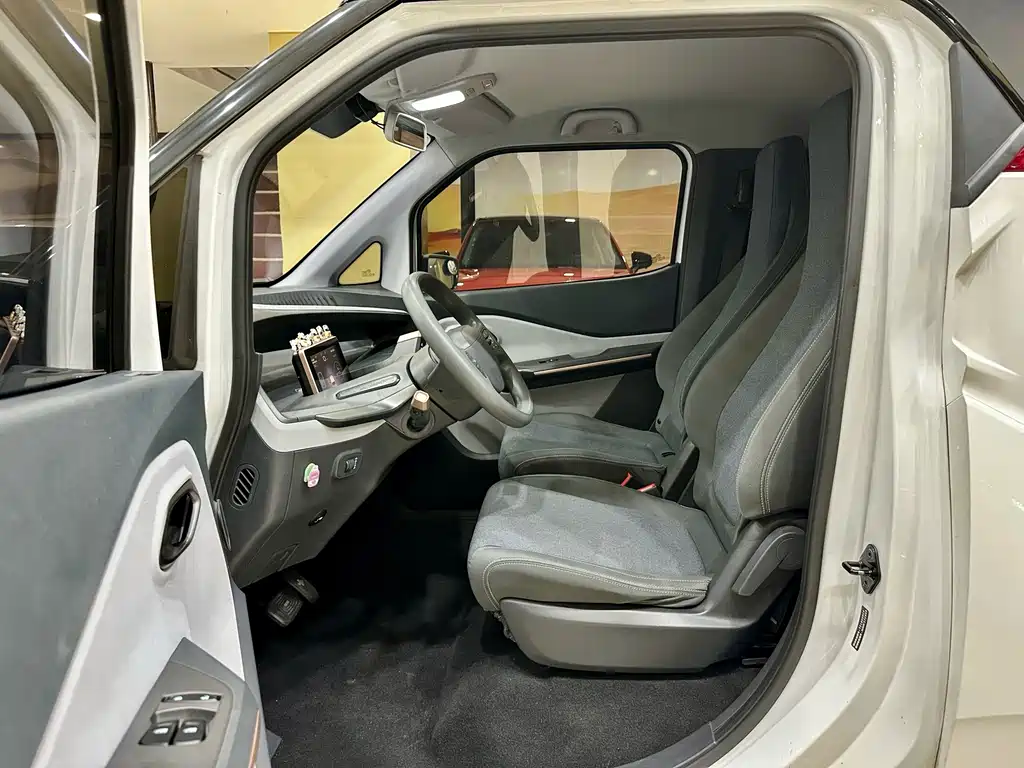 Wuling Nano EV — фото 8
