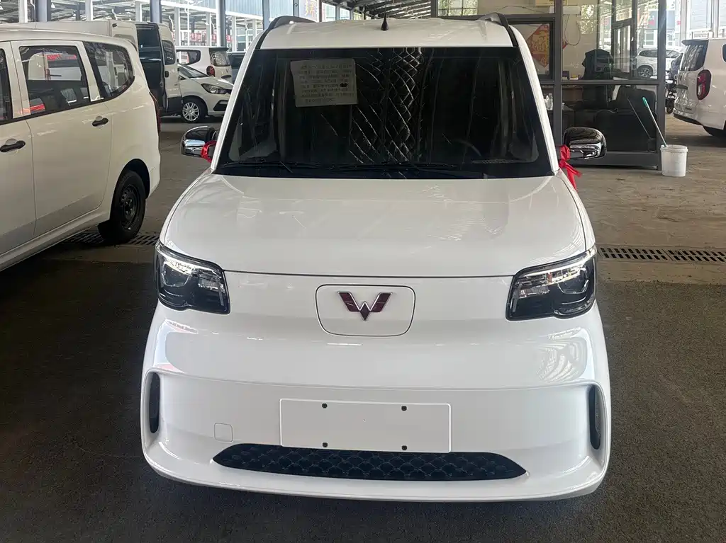 Wuling Zhiguang EV — фото 2