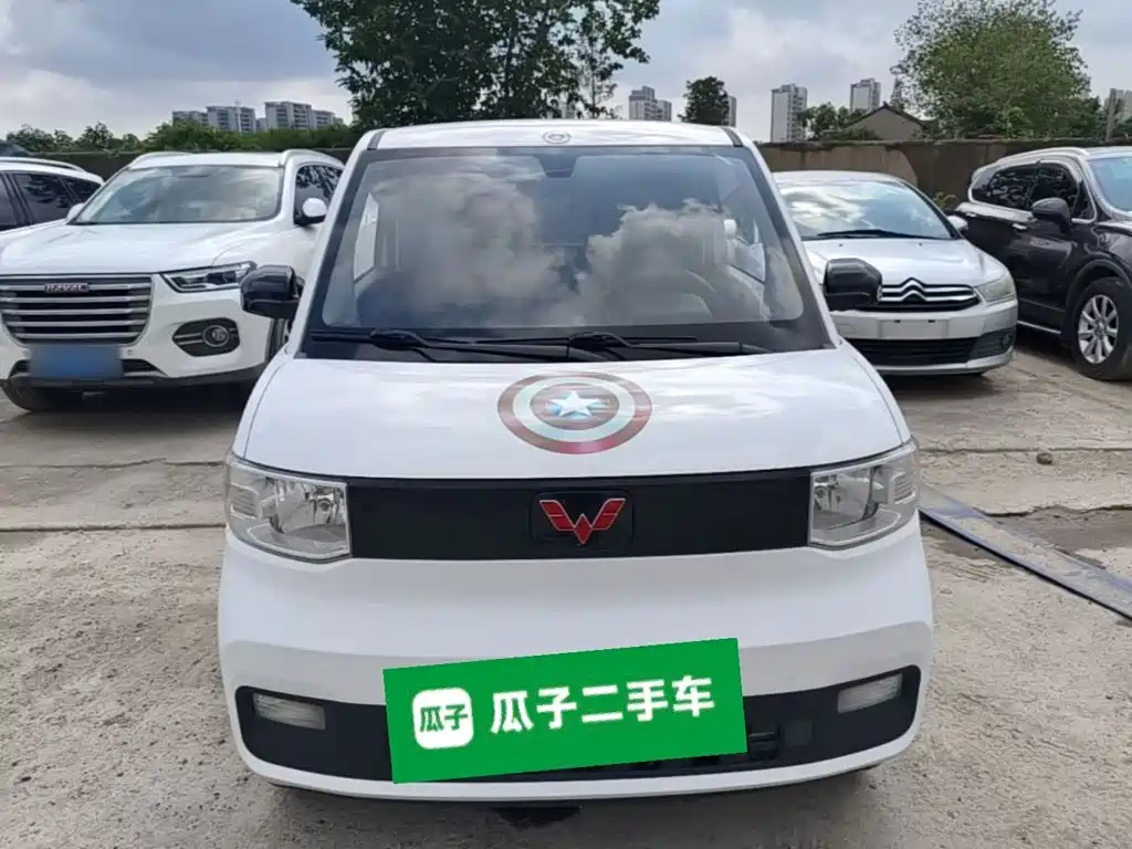Wuling MINIEV — фото 3