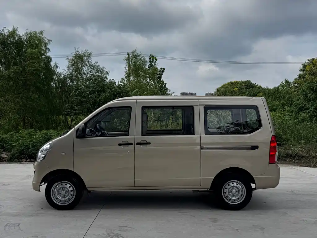 Wuling Rongguang S — фото 3