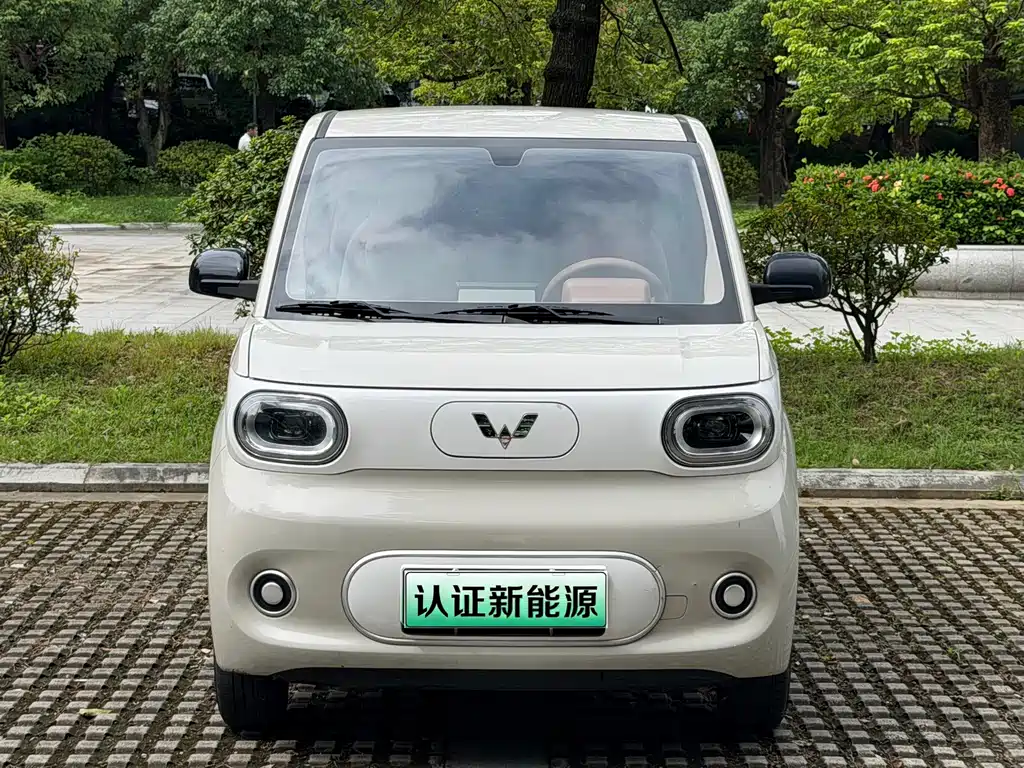 Wuling MINIEV — фото 2